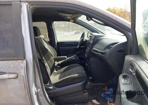 2016 Dodge Grand Caravan Se Plus z USA, uszkodzony, nr VIN 2C4RDGBG9GR335594